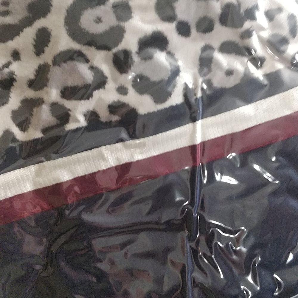 Leopard Print Hooded Sherpa - image 5